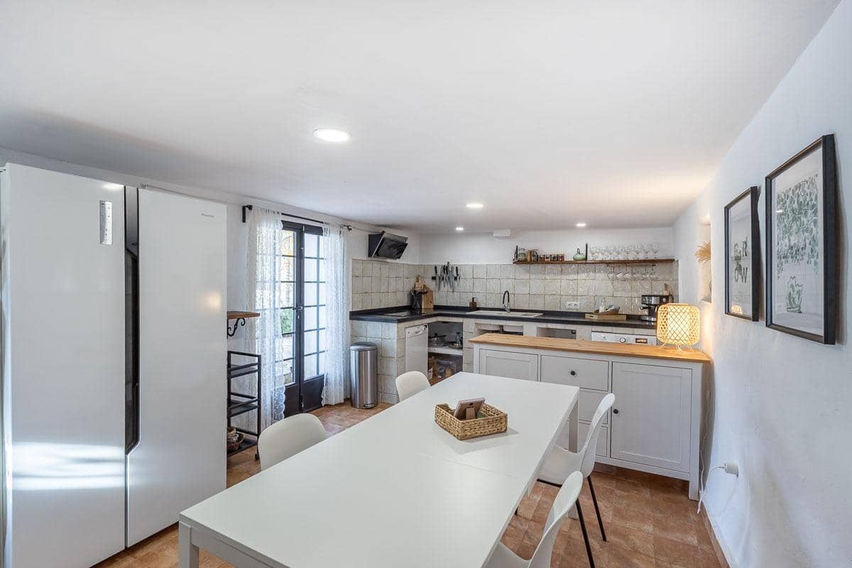 5 sovrum Villa till salu i Montefrio med pool - 345 000 € (Ref: 9470396)