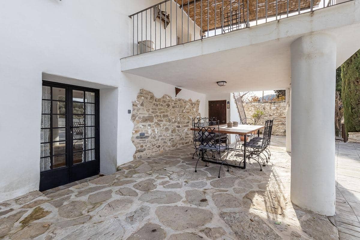 5 sovrum Villa till salu i Montefrio med pool - 345 000 € (Ref: 9470396)