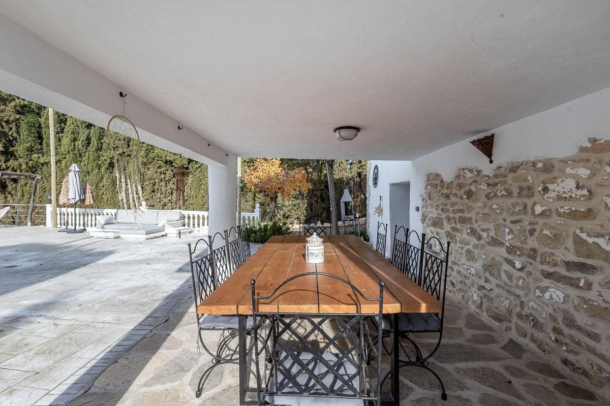 5 sovrum Villa till salu i Montefrio med pool - 345 000 € (Ref: 9470396)