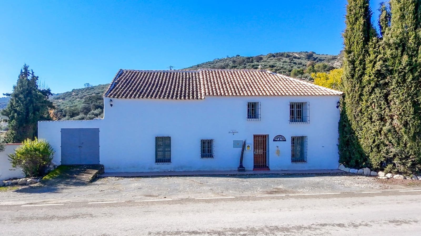 5 sovrum Villa till salu i Montefrio med pool - 345 000 € (Ref: 9470396)