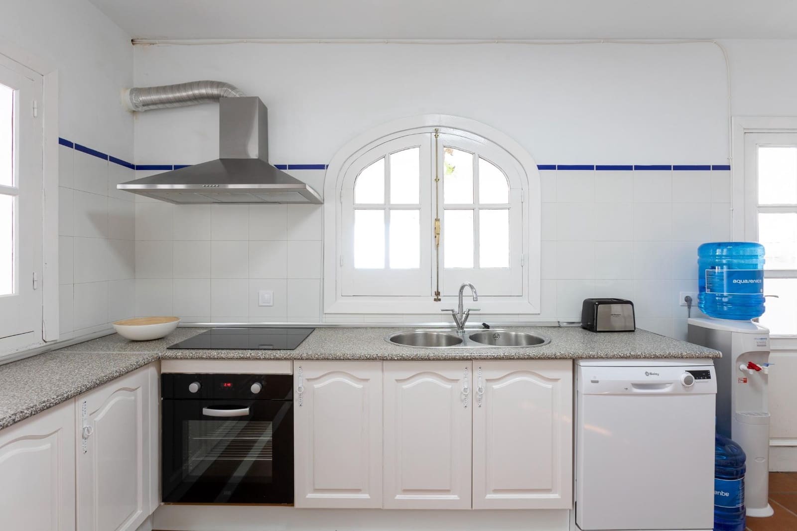 3 soveværelse Villa til salg i Almunecar med garage - € 595.900 (Ref: 9541121)