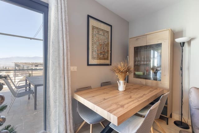 4 soveværelse Rækkehus til salg i Las Gabias med swimmingpool garage - € 299.000 (Ref: 9541126)