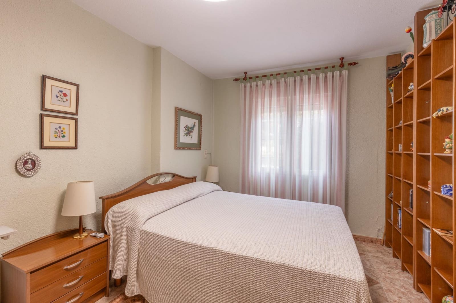 Chalet de 6 habitaciones en Otura en venta con piscina garaje - 540.000 € (Ref: 9541130)