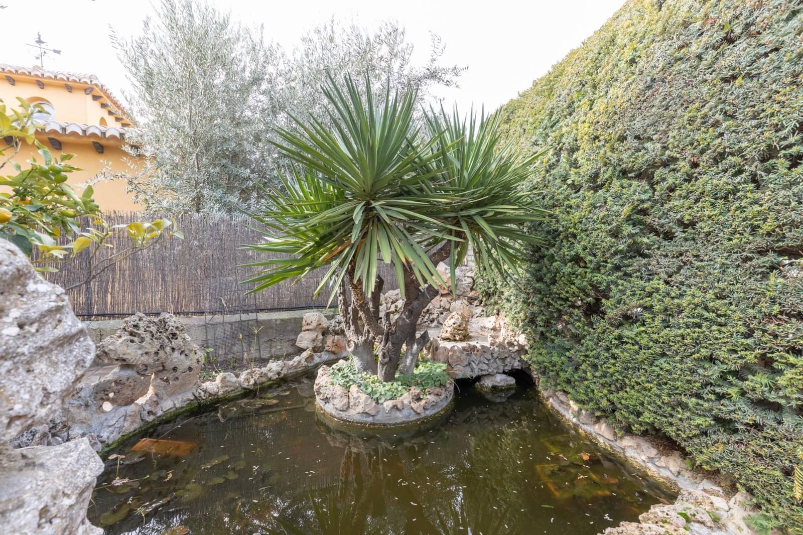 Chalet de 6 habitaciones en Otura en venta con piscina garaje - 540.000 € (Ref: 9541130)