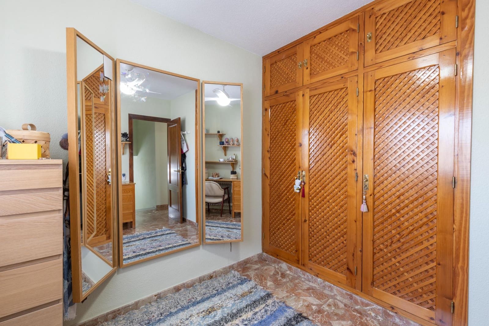 Chalet de 6 habitaciones en Otura en venta con piscina garaje - 540.000 € (Ref: 9541130)