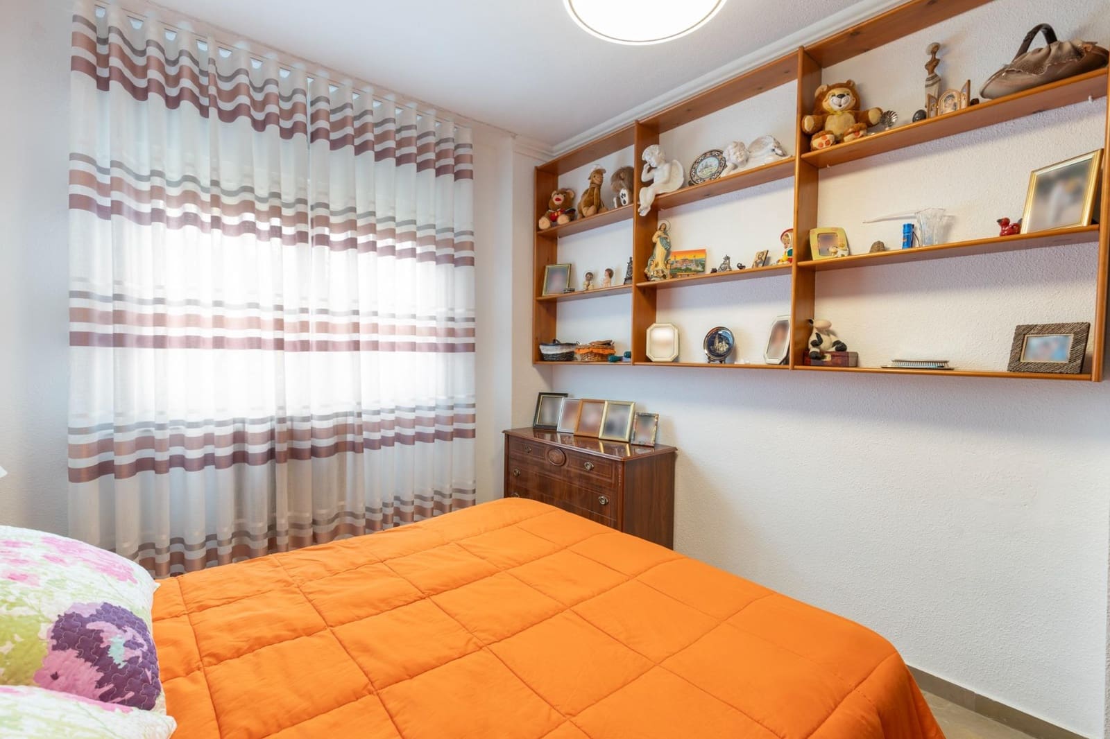 4 quarto Moradia para venda em Pinos Genil com piscina garagem - 380 000 € (Ref: 9541132)