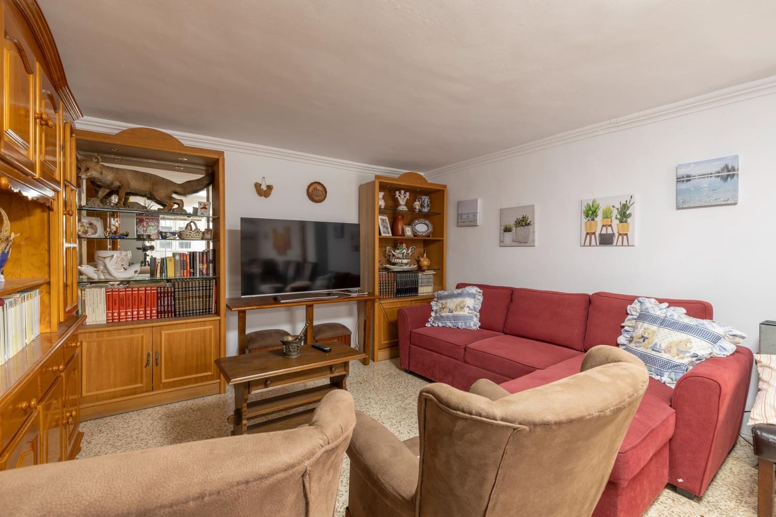 4 quarto Moradia para venda em Pinos Genil com piscina garagem - 380 000 € (Ref: 9541132)