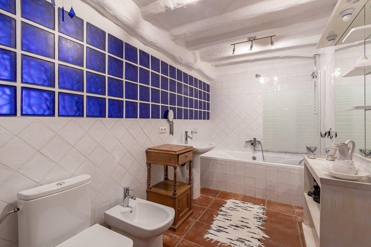 14 sypialnia Willa na sprzedaż w Alcaudete z basenem garażem - 1 190 000 € (Ref: 9571201)