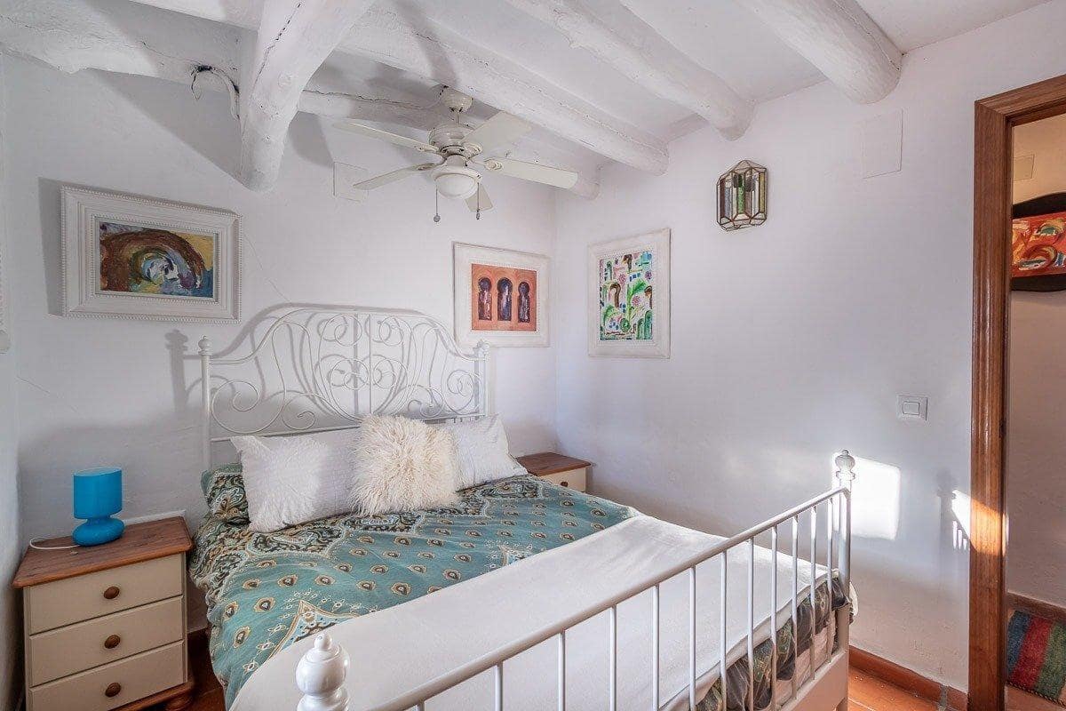 14 sypialnia Willa na sprzedaż w Alcaudete z basenem garażem - 1 190 000 € (Ref: 9571201)