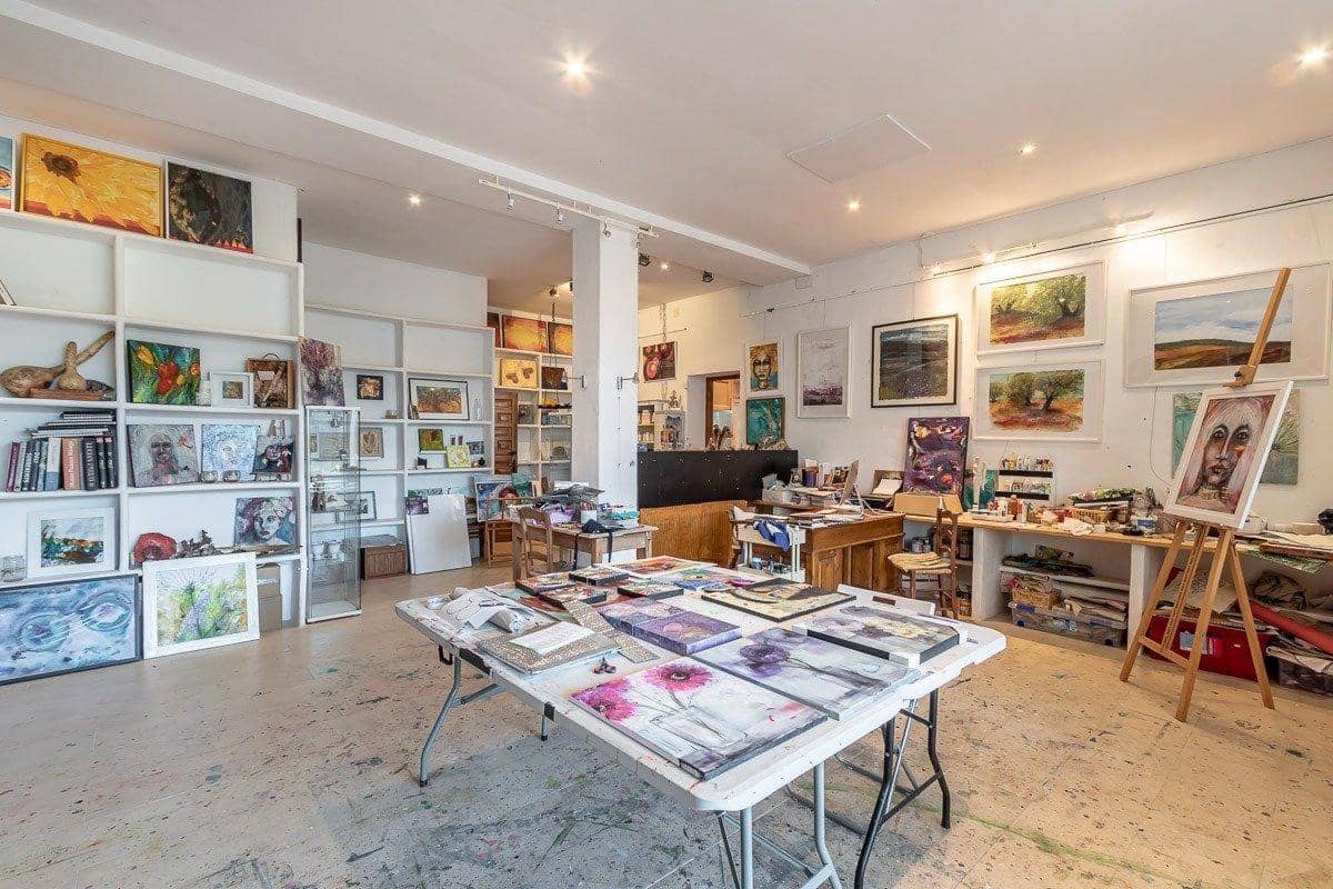 14 sypialnia Willa na sprzedaż w Alcaudete z basenem garażem - 1 190 000 € (Ref: 9571201)