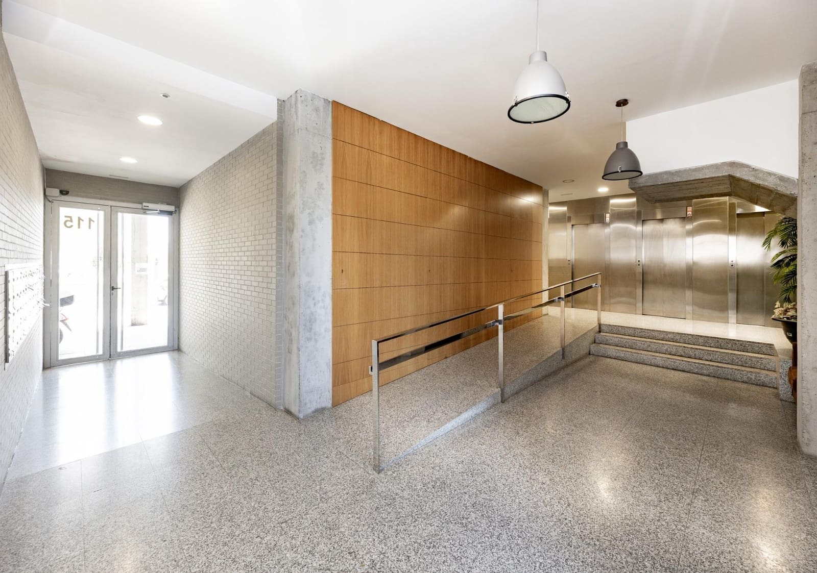 3 chambre Appartement à vendre à Grenade ville avec piscine garage - 425 000 € (Ref: 9770691)