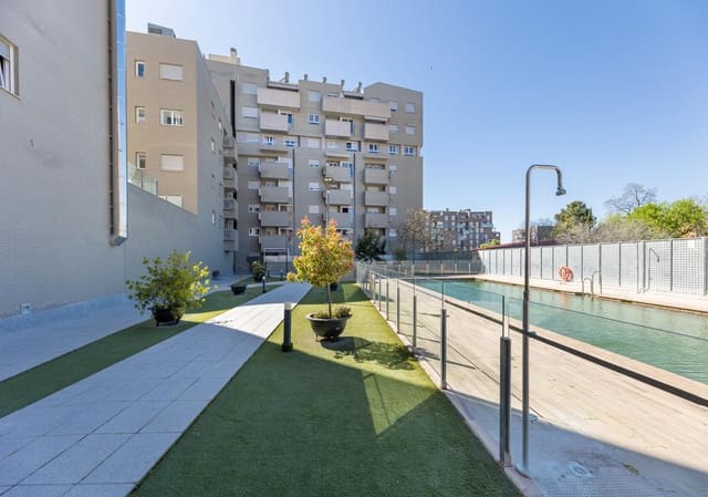 3 chambre Appartement à vendre à Campus de la Salud, Grenade ville avec piscine garage - 425 000 € (Ref: 9770691)