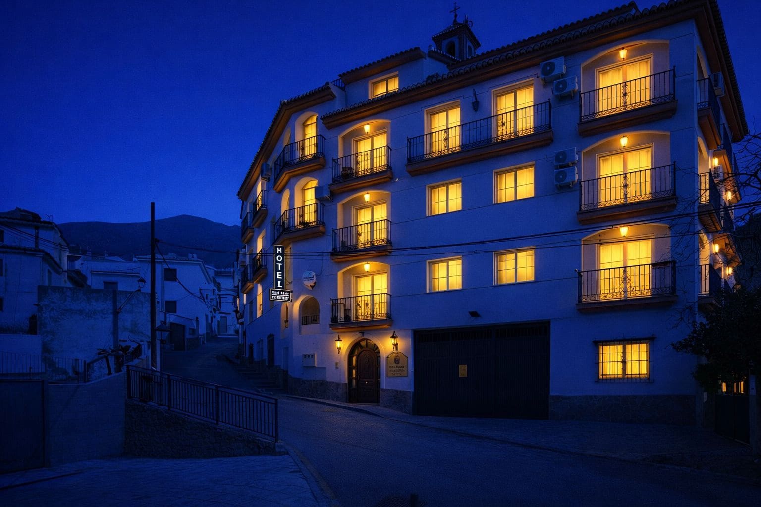26 quarto Hotel para venda em Guejar Sierra com piscina - 2 300 000 € (Ref: 9811940)