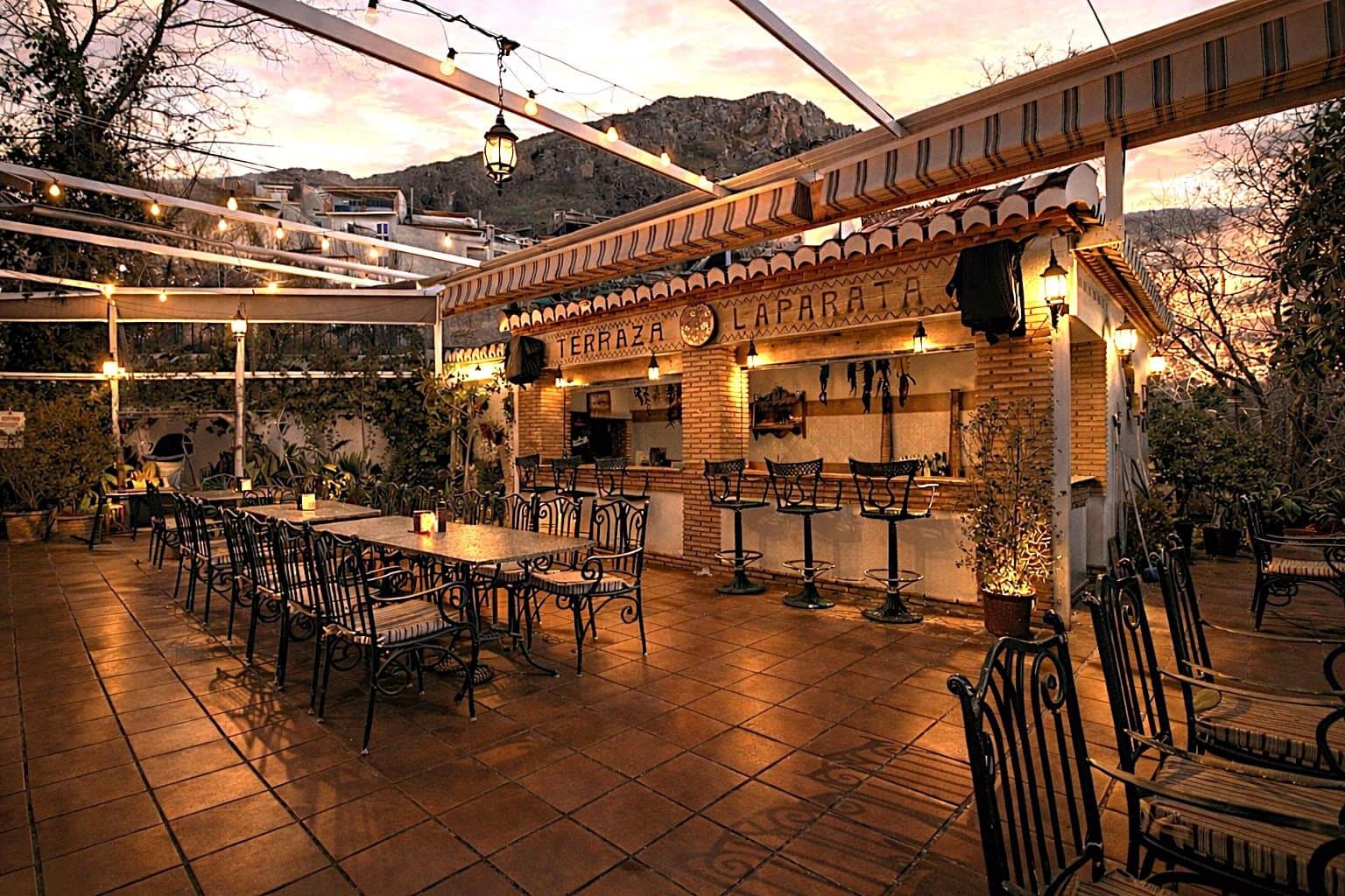 26 quarto Hotel para venda em Guejar Sierra com piscina - 2 300 000 € (Ref: 9811940)