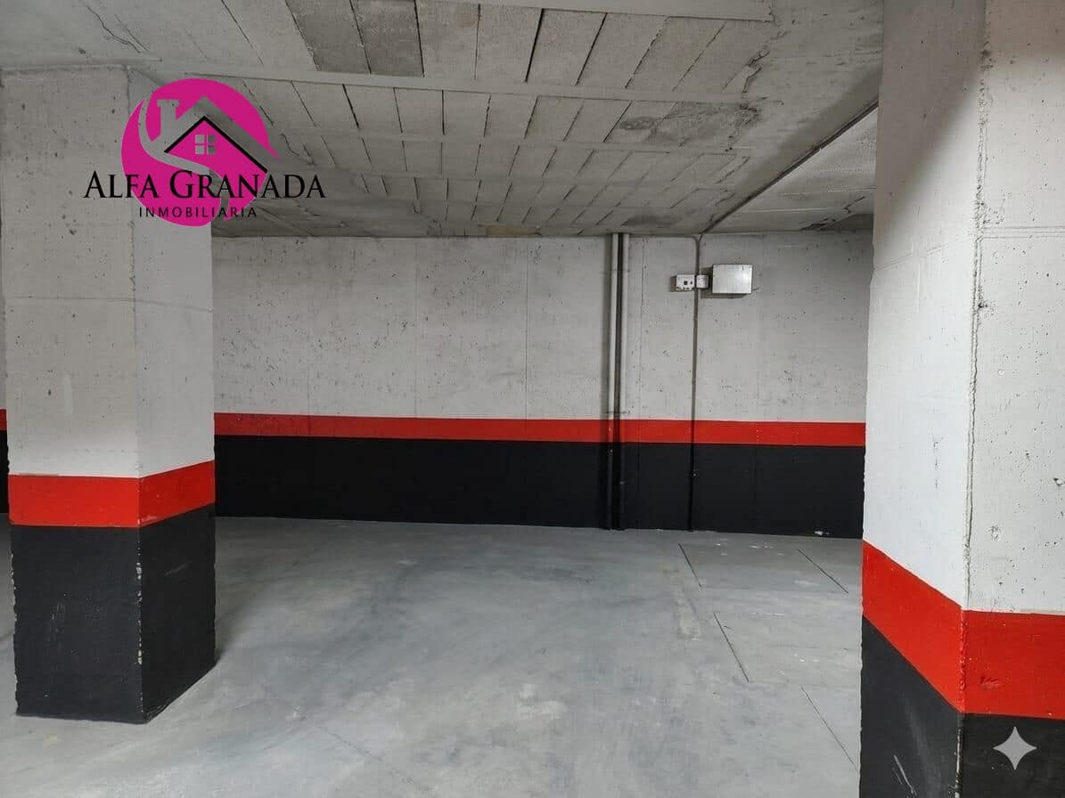1 Zimmer Apartment zu vermieten in Granada Stadt mit Garage - 750 € (Ref: 9846258)