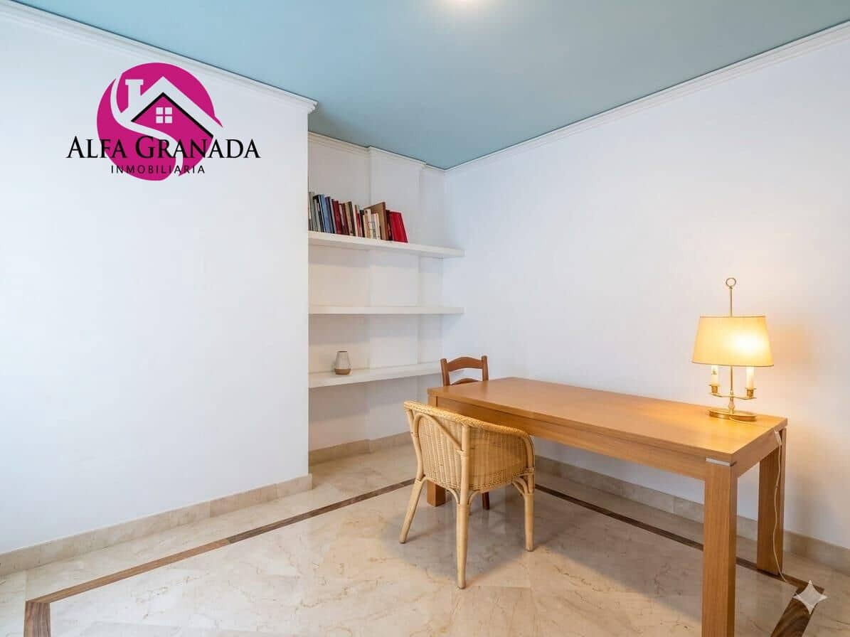 1 Zimmer Apartment zu vermieten in Granada Stadt mit Garage - 750 € (Ref: 9846258)