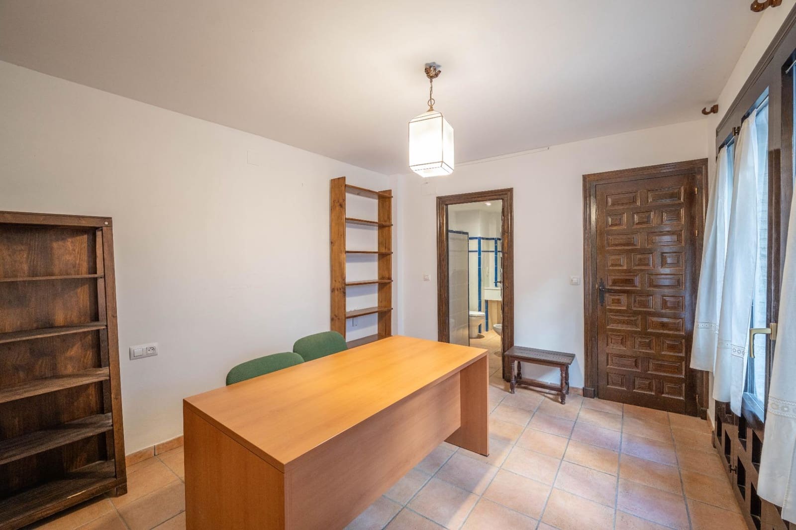 14 bedroom Townhouse for sale in Granada city - € 1,450,000 (Ref: 9861013)