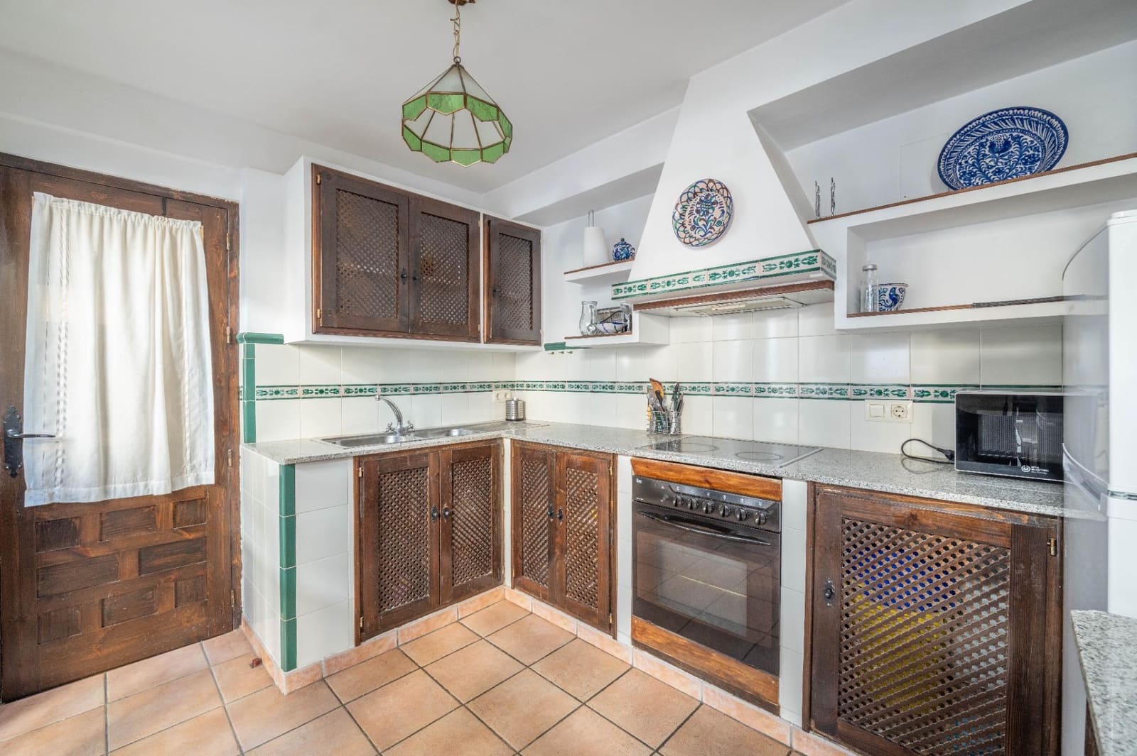 14 bedroom Townhouse for sale in Granada city - € 1,450,000 (Ref: 9861013)