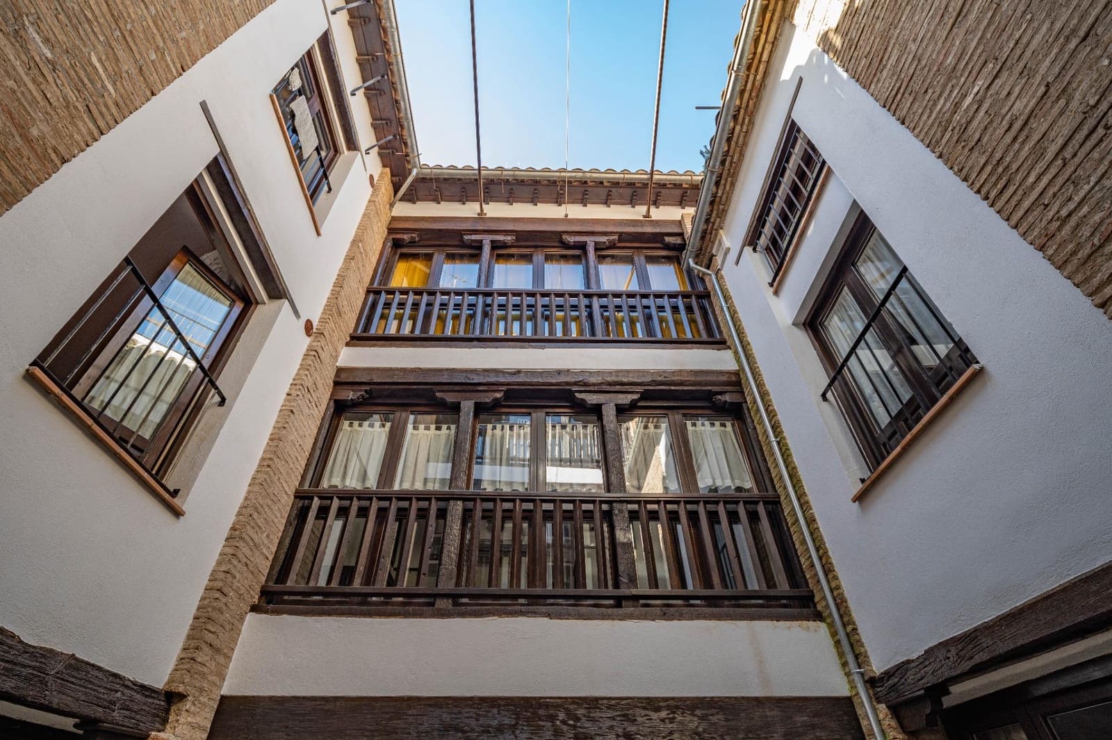 14 bedroom Townhouse for sale in Granada city - € 1,450,000 (Ref: 9861013)