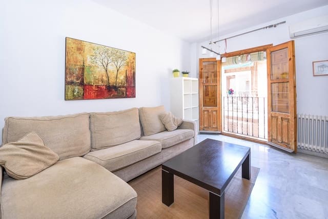 2 slaapkamer Flat te koop in Granada stad met garage - € 270.000 (Ref: 9911094)