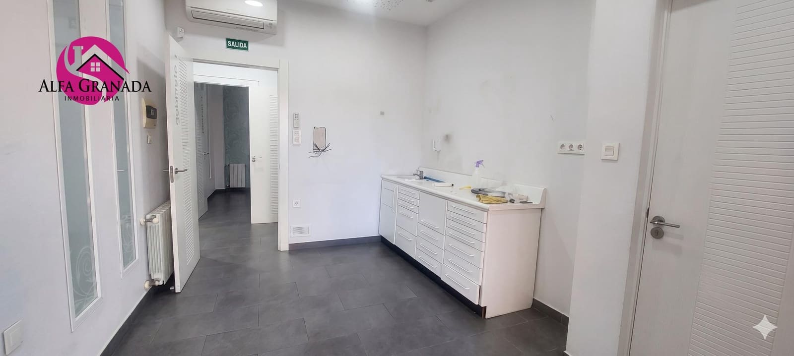 5 camera da letto Commerciale da affittare in Granada citta - 850 € (Rif: 9915860)