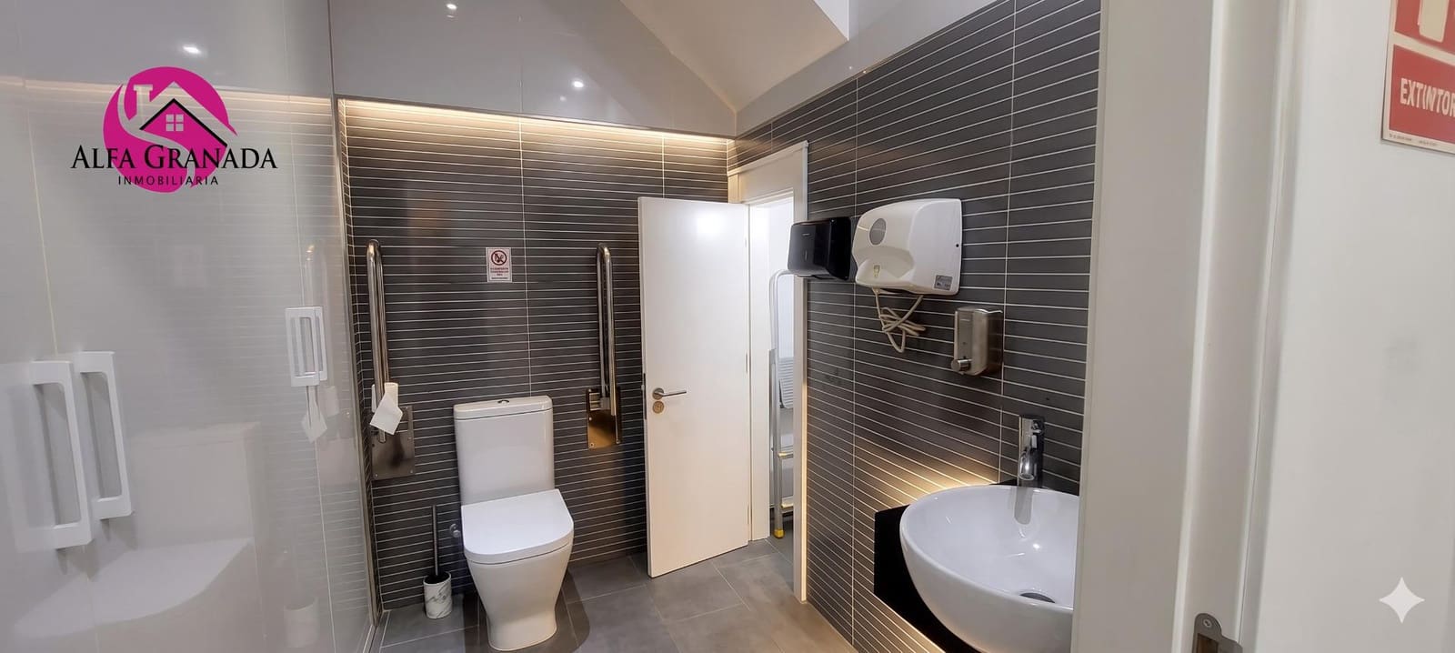 5 camera da letto Commerciale da affittare in Granada citta - 850 € (Rif: 9915860)