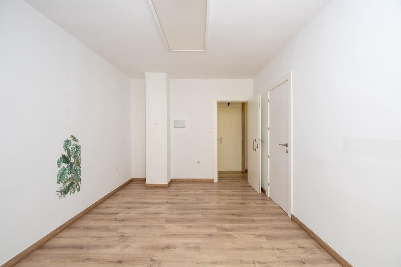 5 bedroom Flat for sale in Granada city - € 499,000 (Ref: 9938233)