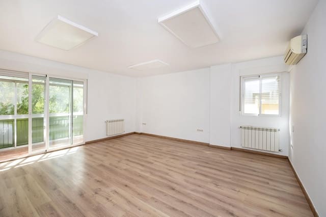 5 soveværelse Lejlighed til salg i Granada by - € 499.000 (Ref: 9938233)