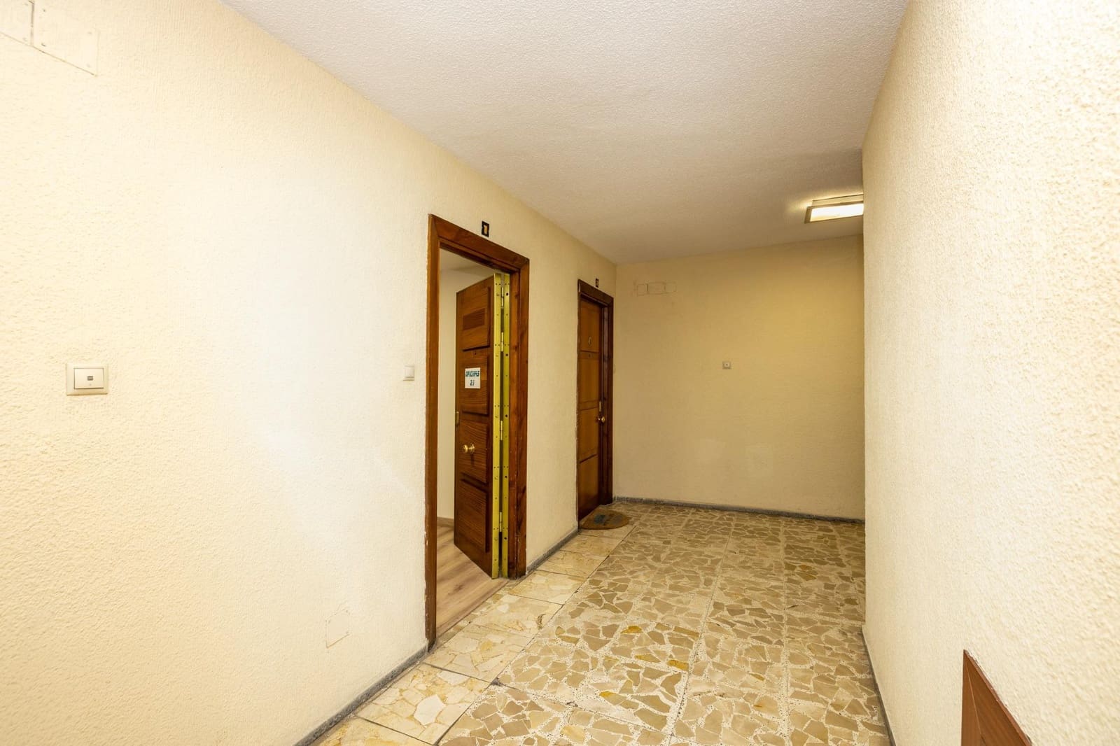 5 bedroom Flat for sale in Granada city - € 499,000 (Ref: 9938233)