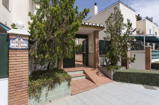 4 sypialnia Dom szeregowy na sprzedaż w Alhendín z basenem garażem - 249 000 € (Ref: 9938234)