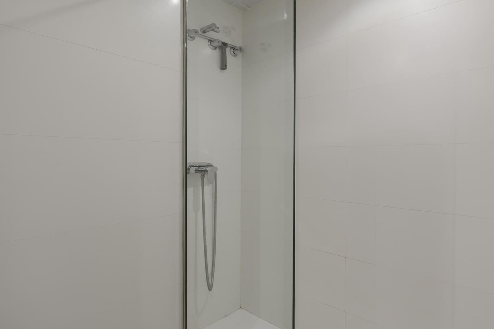 1 bedroom Apartment for sale in Granada city - € 335,000 (Ref: 9938237)