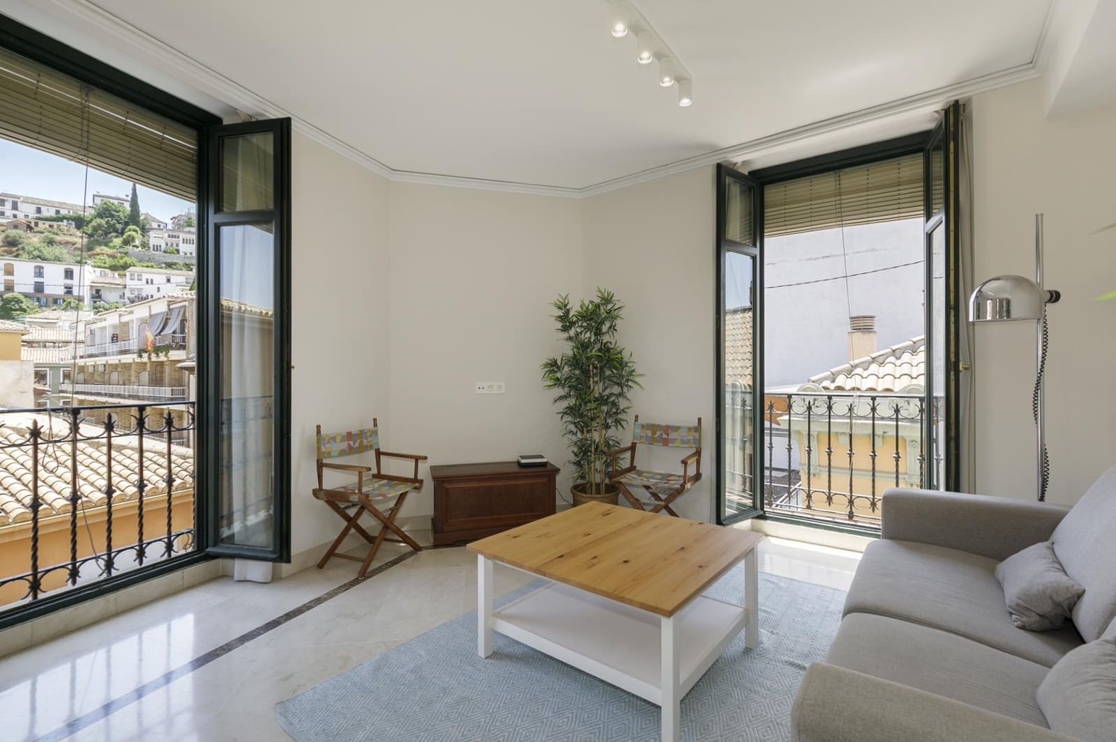 1 bedroom Apartment for sale in Granada city - € 335,000 (Ref: 9938237)