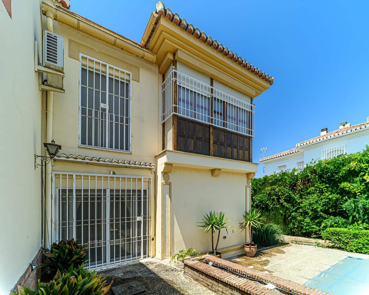 5 sovrum Villa till salu i Albolote med pool garage - 368 000 € (Ref: 9949828)