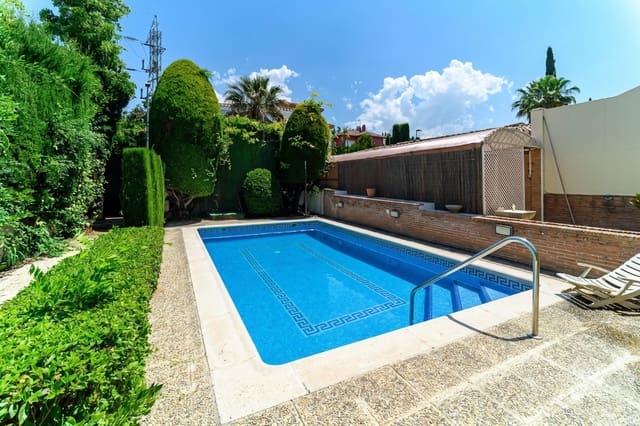 5 sovrum Villa till salu i Albolote med pool garage - 368 000 € (Ref: 9949828)
