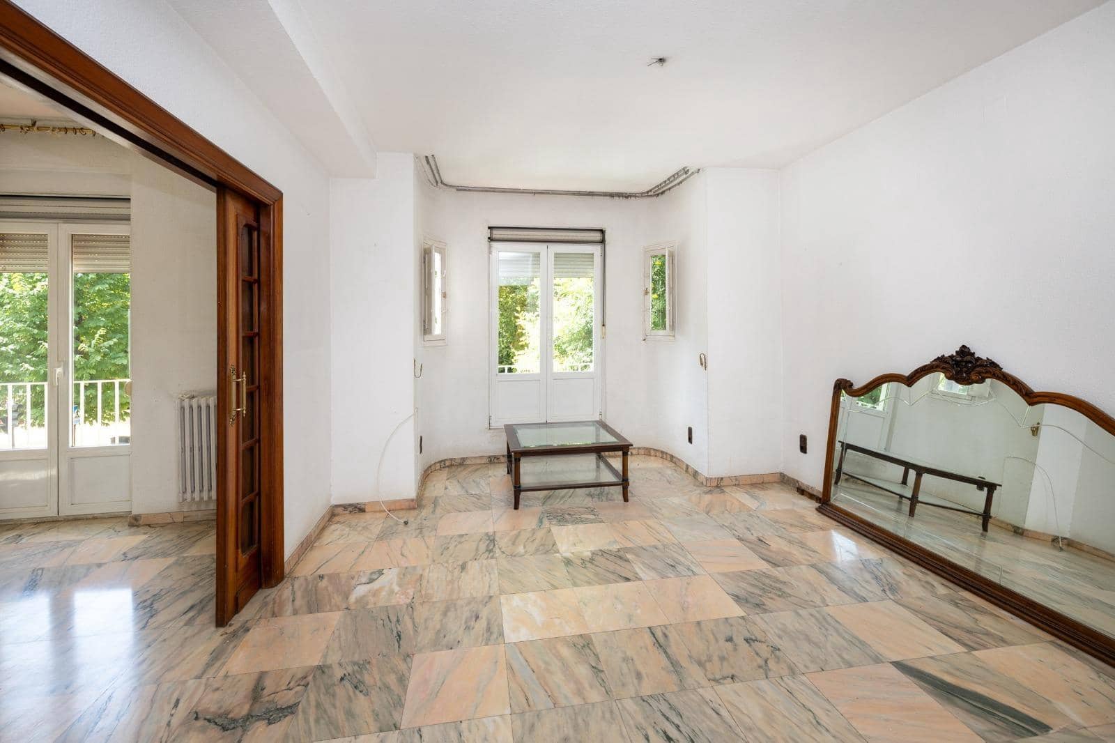 Piso de 4 habitaciones en Granada ciudad en venta con garaje - 850.000 € (Ref: 9977345)