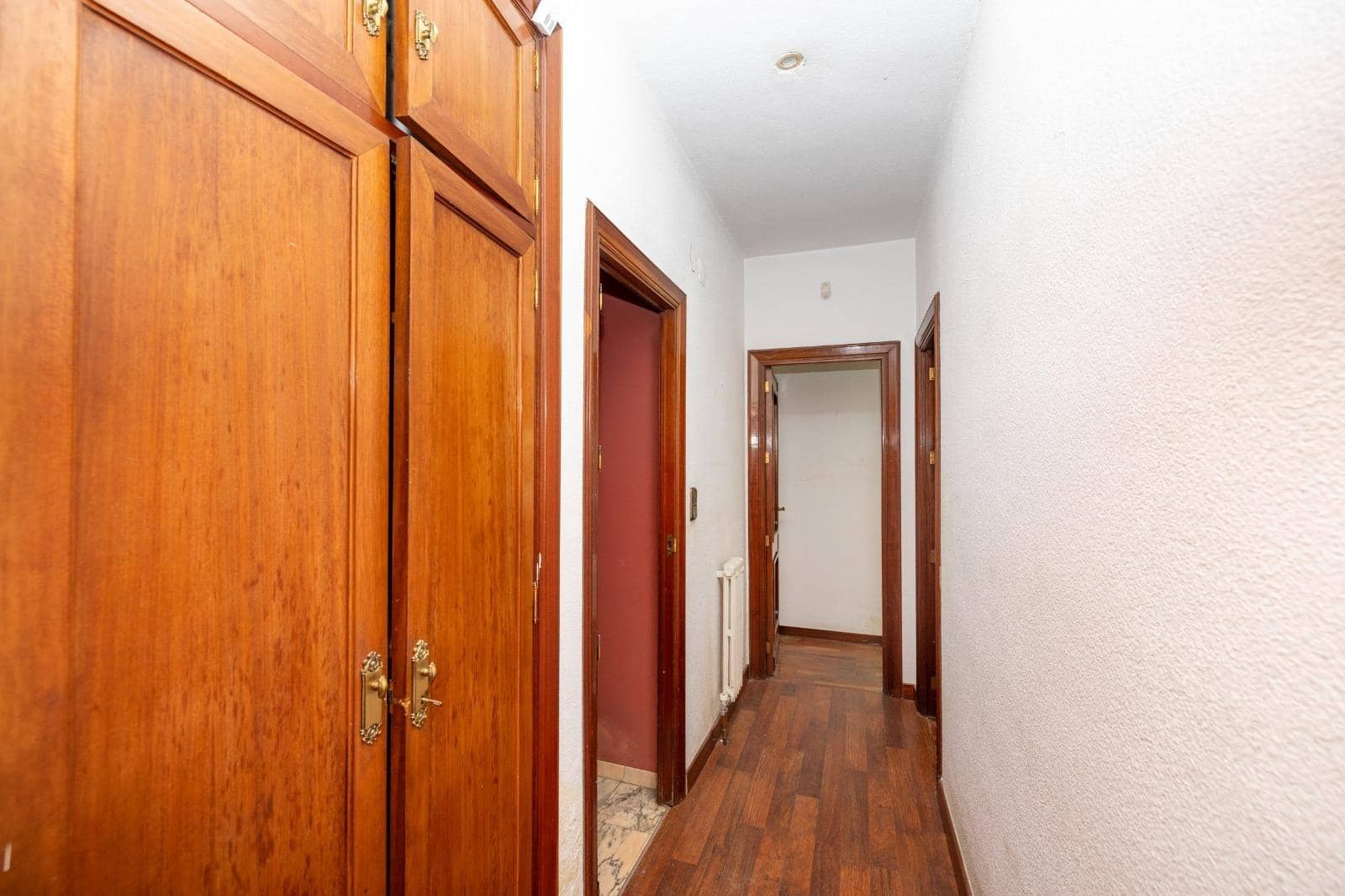 Piso de 4 habitaciones en Granada ciudad en venta con garaje - 850.000 € (Ref: 9977345)