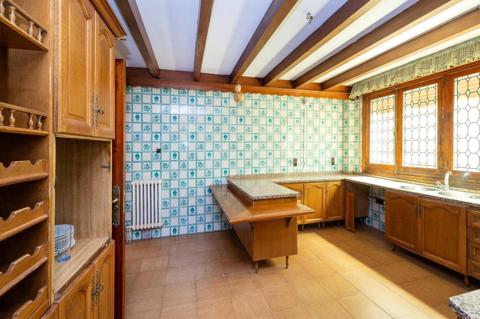 Piso de 4 habitaciones en Granada ciudad en venta con garaje - 850.000 € (Ref: 9977345)