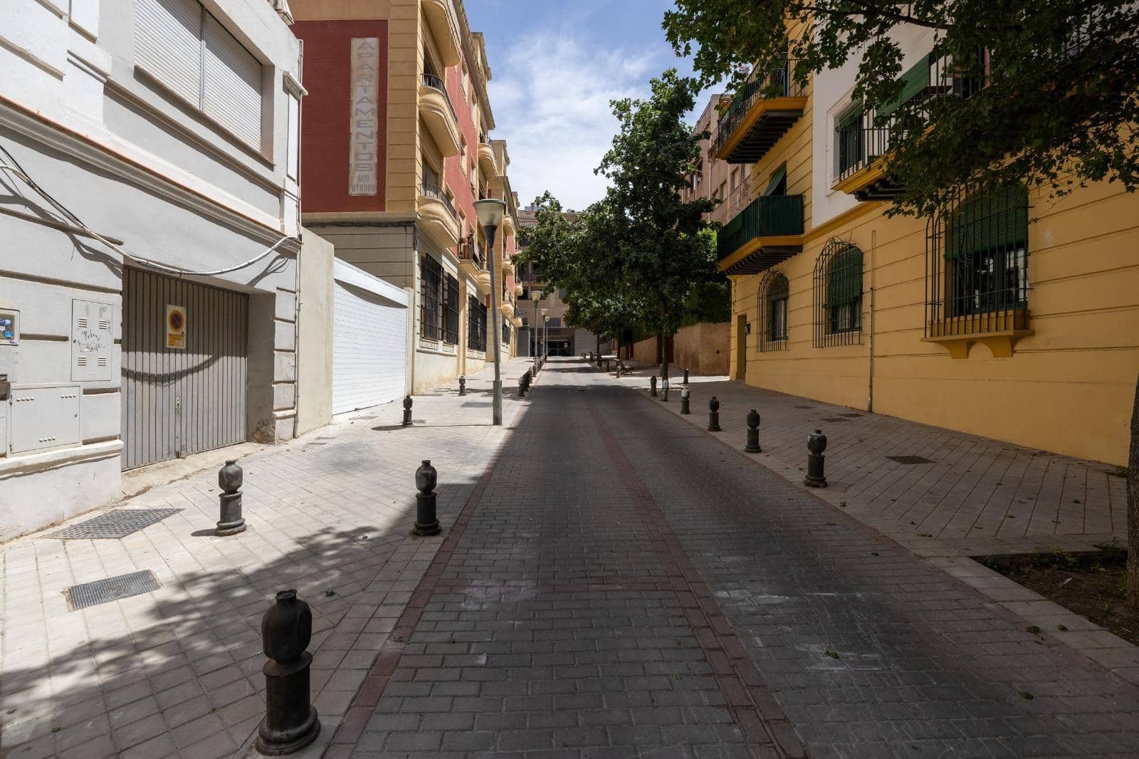 Piso de 4 habitaciones en Granada ciudad en venta con garaje - 850.000 € (Ref: 9977345)