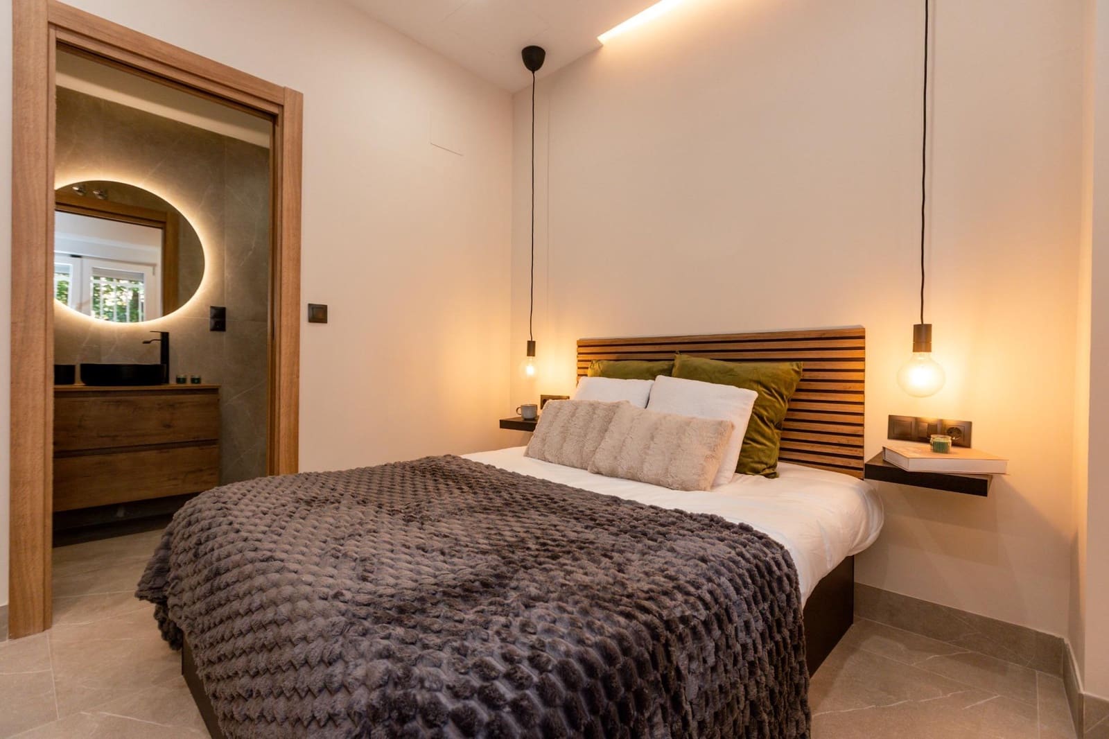 1 soveværelse Lejlighed til salg i Granada by - € 137.900 (Ref: 9977346)