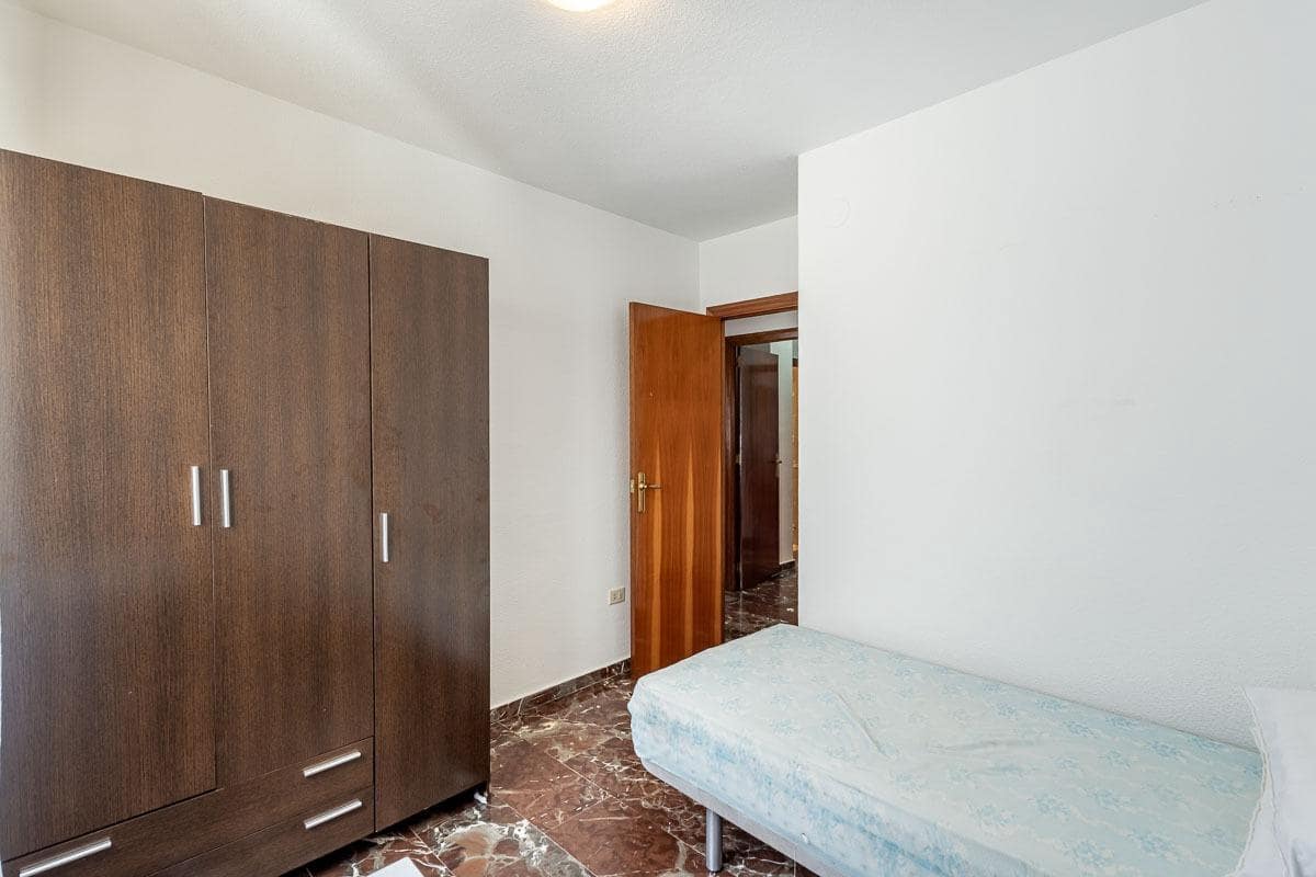 4 chambre Appartement à vendre à Grenade ville avec piscine - 370 000 € (Ref: 9977347)