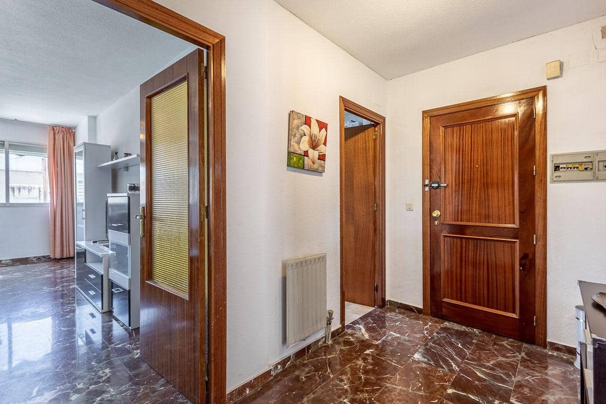 4 chambre Appartement à vendre à Grenade ville avec piscine - 370 000 € (Ref: 9977347)