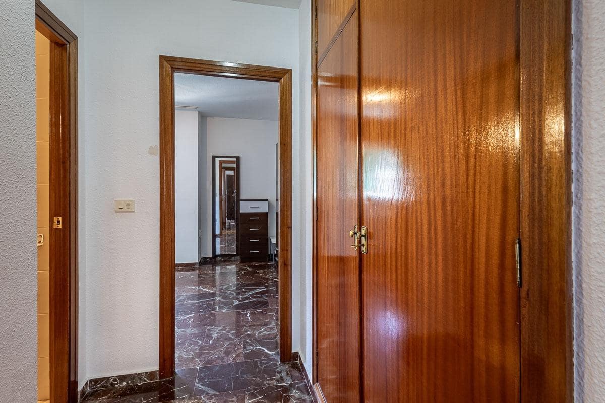 4 chambre Appartement à vendre à Grenade ville avec piscine - 370 000 € (Ref: 9977347)