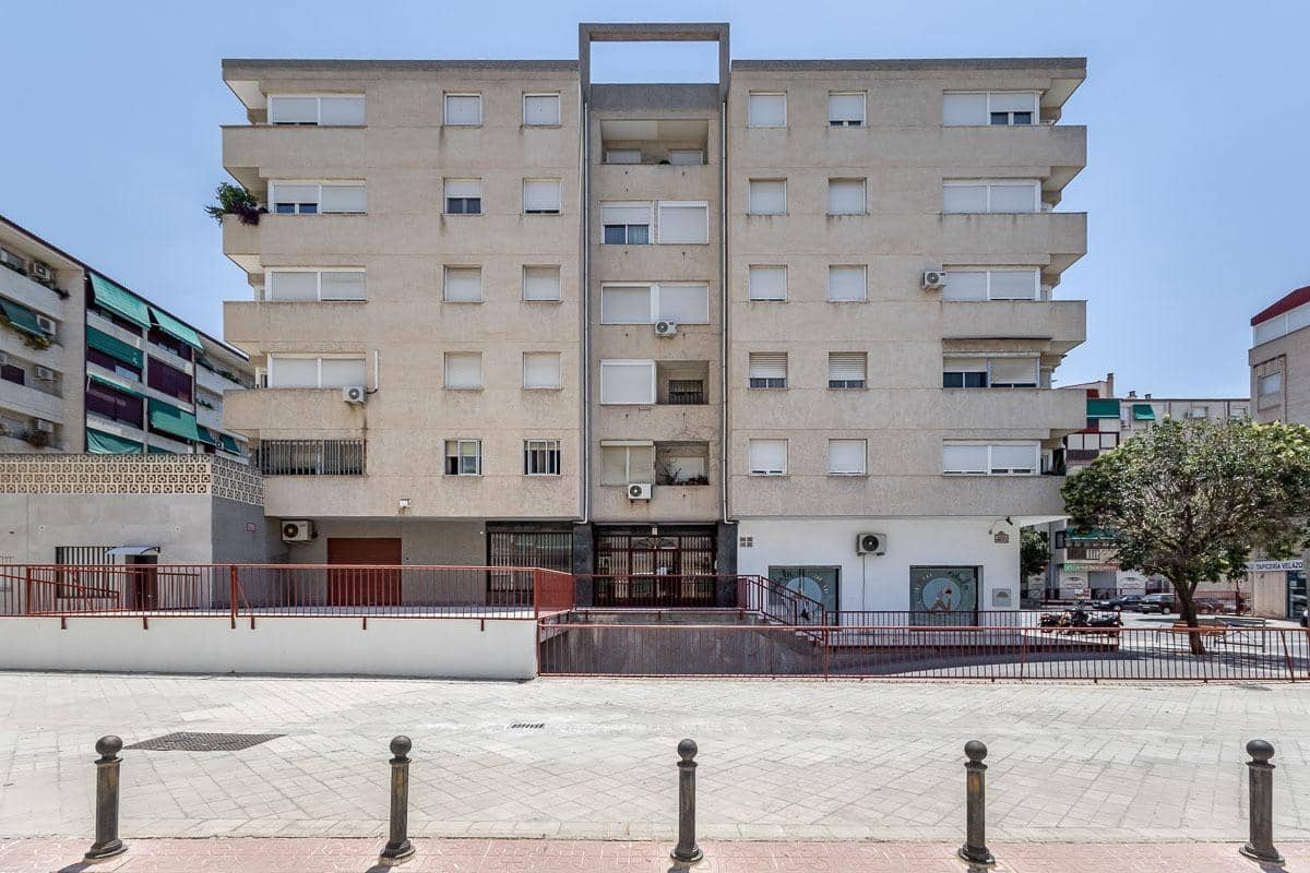 4 chambre Appartement à vendre à Grenade ville avec piscine - 370 000 € (Ref: 9977347)