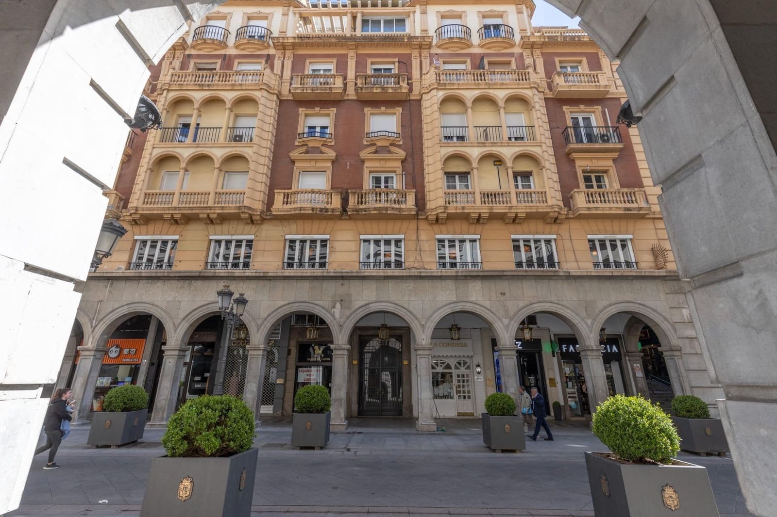 5 soveværelse Lejlighed til salg i Granada by - € 650.000 (Ref: 9977350)