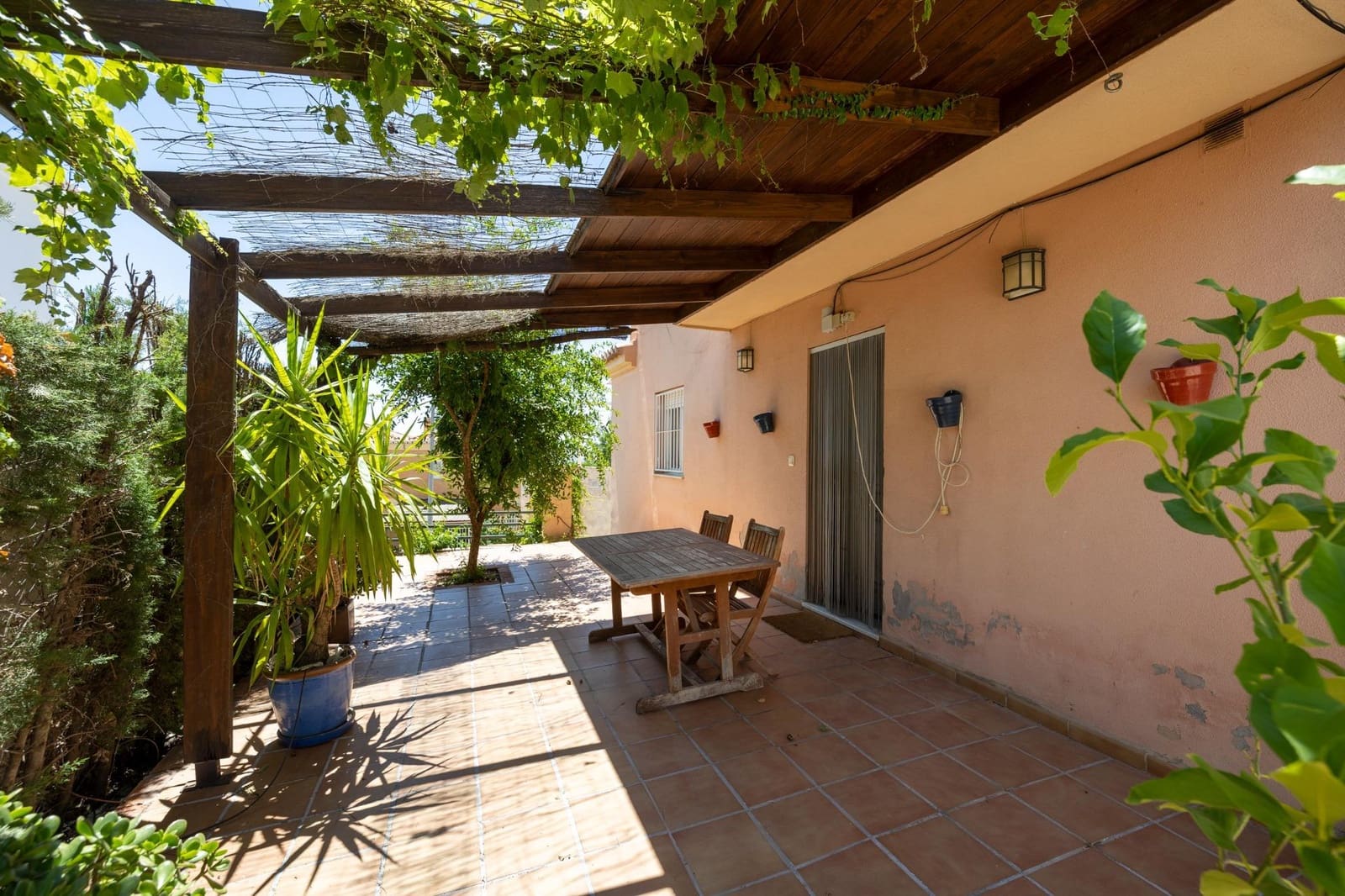 3 Zimmer Doppelhaus zu verkaufen in Cenes de la Vega mit Garage - 249.000 € (Ref: 9977353)
