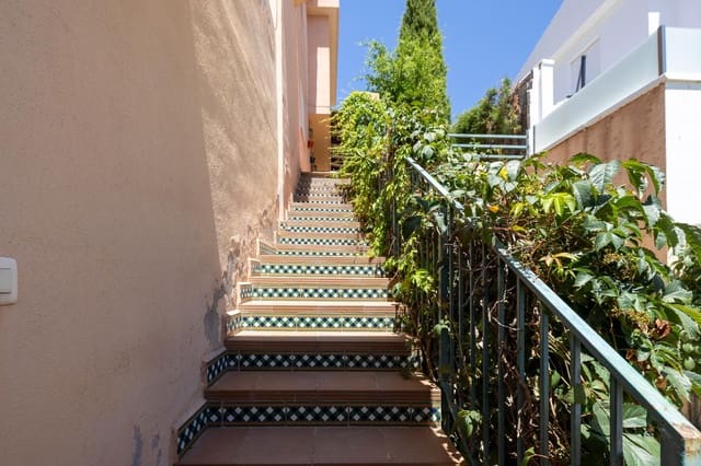3 soverom Kjedet enebolig til salgs i Cenes de la Vega med garasje - € 249 000 (Ref: 9977353)