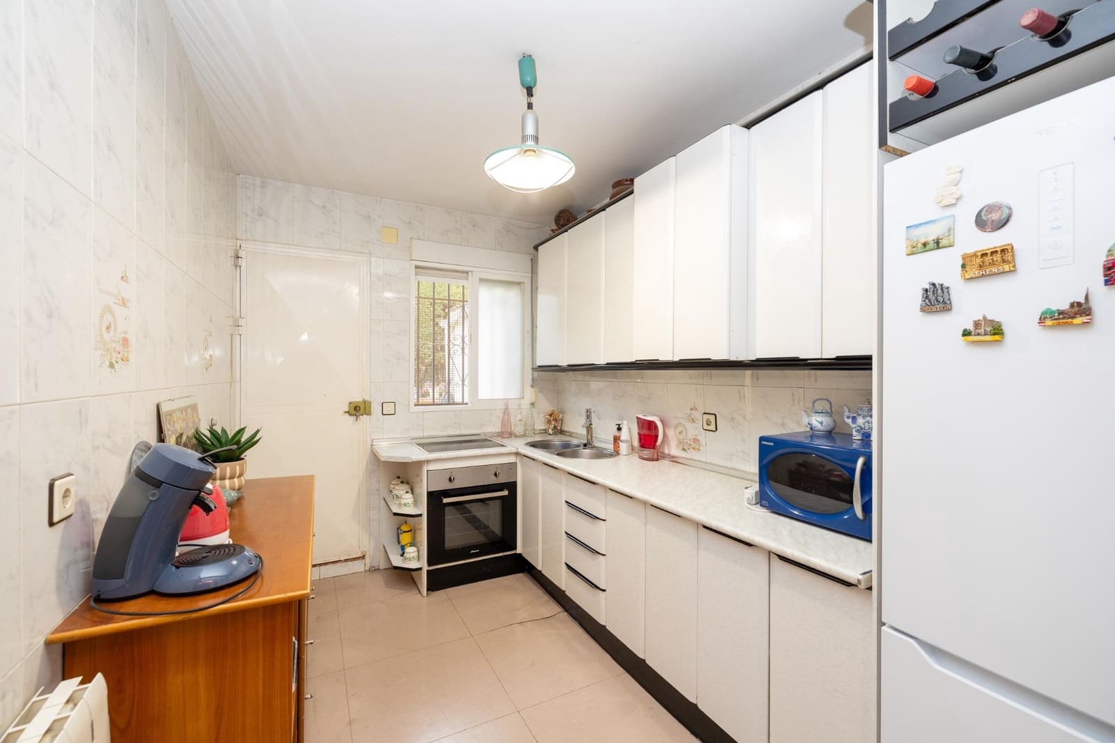 4 slaapkamer Villa te koop in Otura met garage - € 349.500 (Ref: 9986900)