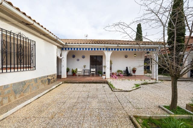 4 chambre Villa/Maison à vendre à Otura avec garage - 349 500 € (Ref: 9986900)