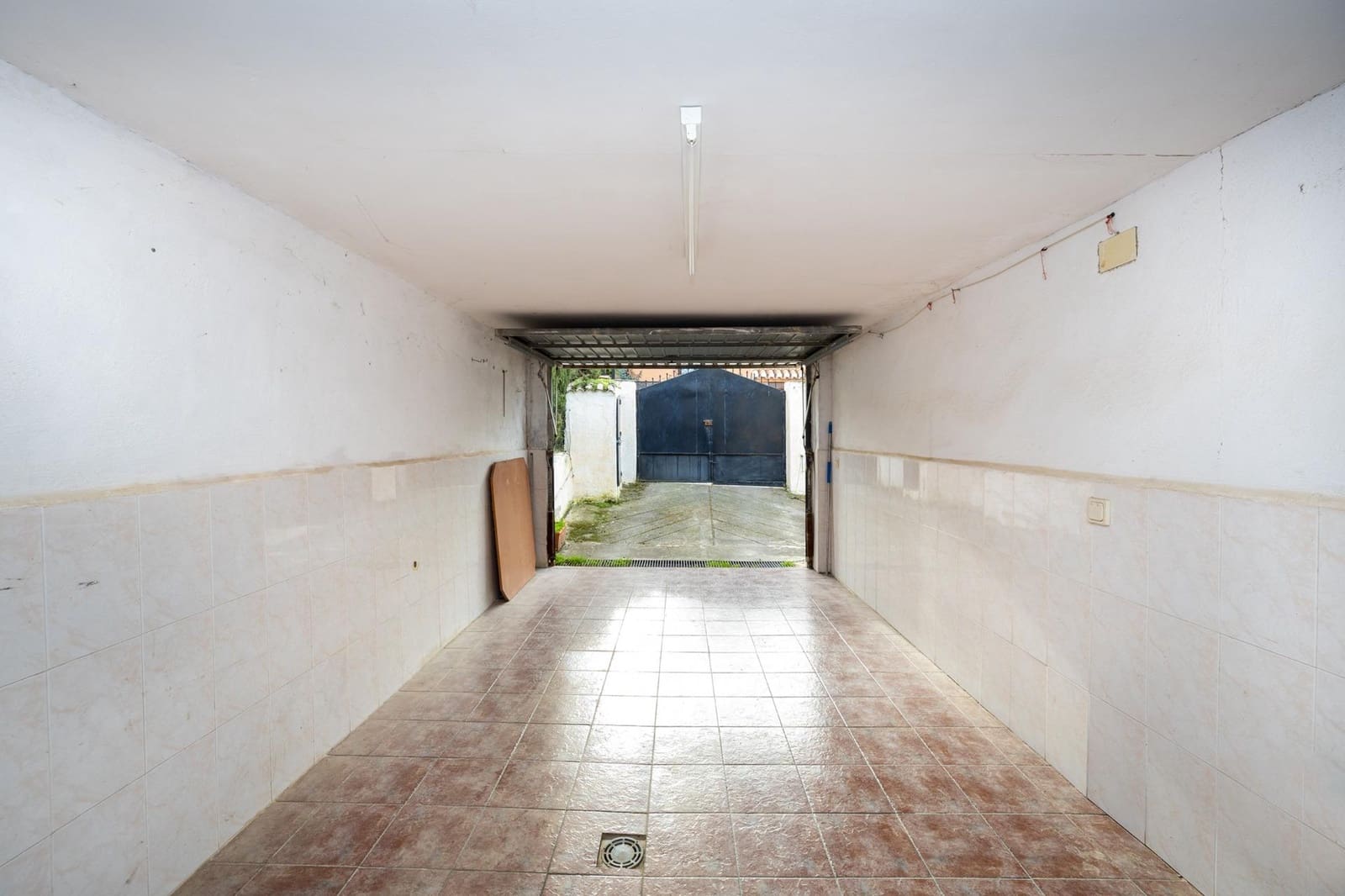4 slaapkamer Villa te koop in Otura met garage - € 349.500 (Ref: 9986900)