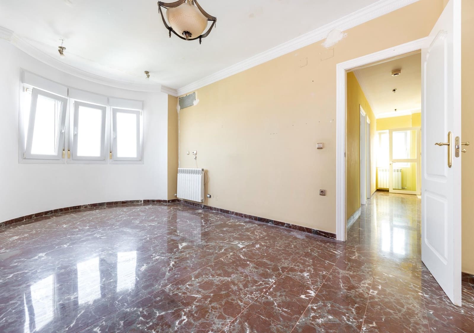5 soveværelse Villa til salg i Monachil med swimmingpool garage - € 450.000 (Ref: 9986901)
